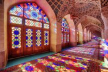 Пёстрые острова, витражи и специи Ирана