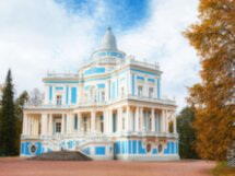 Групповая экскурсия в Ораниенбаум и Меншиковский дворец