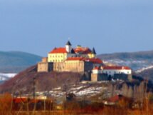 Средневековые замки Закарпатья
