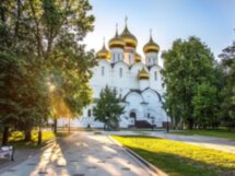 Ярославль: история, сладости и чай