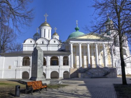 Каменные сказы Ярославля