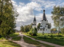 Групповая экскурсия на лосиную ферму и в ювелирную столицу России