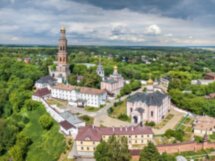 Край задумчивый и нежный: экскурсия на родину Есенина