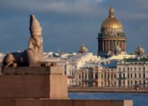 Часовая прогулка на теплоходе от Петропавловской крепости