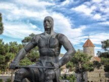 Гори и Уплисцихе. История в камнях