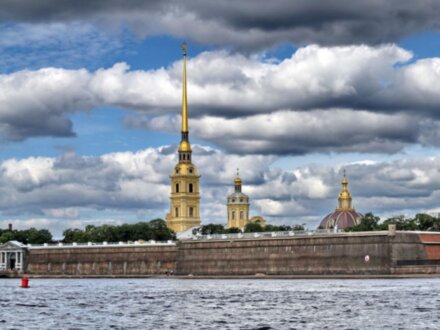 Петербурга парадное лицо. На автомобиле с водителем-экскурсоводом