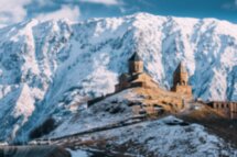 Приключение на внедорожнике в Казбеги и долине Трусо