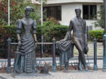 Костюм с отливом: шик и пафос кино-Ялты