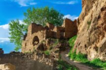 Из Дербента — в аул-призрак Гамсутль и Салтинскую теснину
