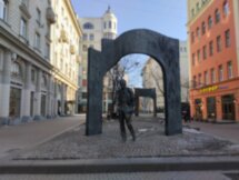 По Арбату и переулкам в мини-группе