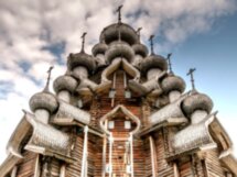 Из Петрозаводска — на сказочный остров Кижи