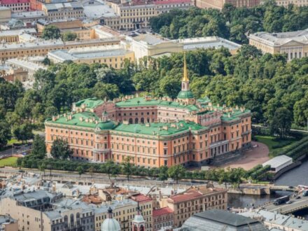 Экскурсия по Санкт-Петербургу на ретро-автобусе