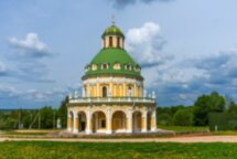 Поленово и уникальные храмы Подмосковья