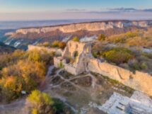 Средневековье в Крыму: пещерный Мангуп-Кале