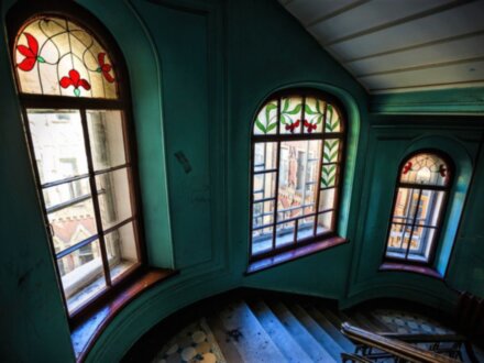 Витражный Петербург