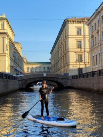 От Летнего сада до Казанского собора — на сапборде