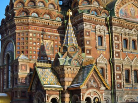 Трансфер из аэропорта с обзорной экскурсией по Петербургу