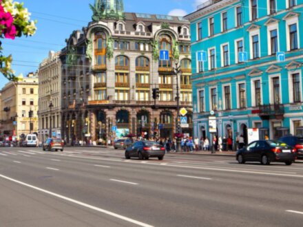 Обзорная автобусная экскурсия по Петербургу + посещение Эрмитажа