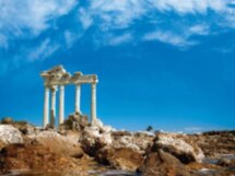 Античный город Сиде, водопад Манавгат и орнаменты мечети Кулийе