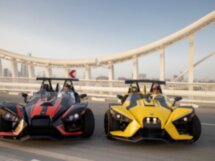 По Дубаю — на Polaris Slingshot