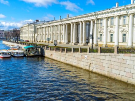 С умом «слоняемся» по Питеру — авторская прогулка для подростков