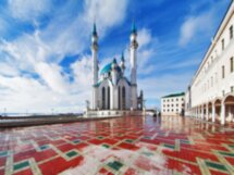 По эпохам Казани — на автомобиле!