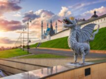 По эпохам Казани — на автомобиле!