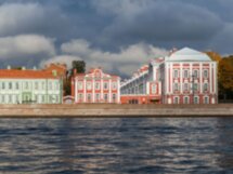 Эксцентричный Петербург: прогулка с историком