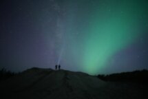 В Арктику на поиски северного сияния с фотосессией и дегустацией морских деликатесов