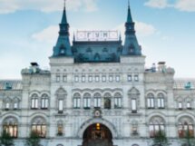 По Москве в очках виртуальной реальности!