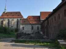 Прага в лучах заката: на автобусе и пешком