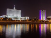 «Огни небоскрёбов»: речная прогулка с обедом или ужином