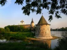 Теплая встреча с Псковом