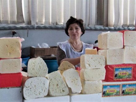 Колоритные рынки Еревана