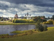 Тихвинский Богородичный Успенский монастырь: дом Пречистой Богоматери