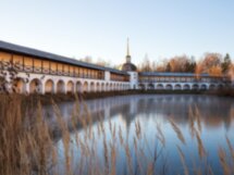 Тихвинский Богородичный Успенский монастырь: дом Пречистой Богоматери