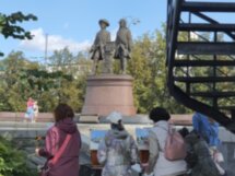 Прогулка по центру Екатеринбурга и чаепитие по-уральски