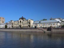 Знакомство с Астраханью пешком и на речном трамвайчике