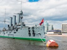 А я сяду в кабриолет: петербургская версия