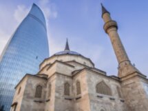 Город ветров и огня — первая встреча
