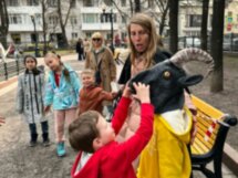 Басни Крылова на Патриарших
