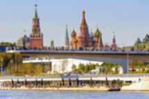 Прогулка на речном трамвае от причала «Патриарший» до Парка Горького и Зарядья