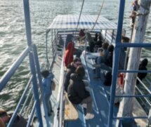 Севанский круиз на теплоходе: древний монастырь и чайки на закате