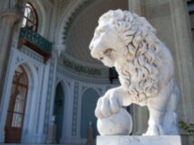 Курортная Алупка, Ливадийский дворец и замок Ласточкино гнездо