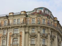 Между роскошью и тоской: романтичные истории на улицах Москвы