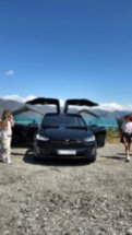 По древним и красивым местам Армении — на электромобиле Tesla