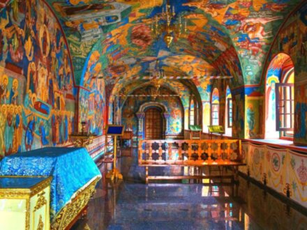 Из Ярославля — в старинный Толгский монастырь