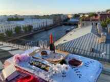 Пикник на крыше в Петербурге