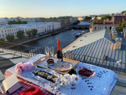 Пикник на крыше в Петербурге