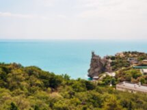 Ялта и дворцы Южнобережья: автобусная экскурсия из Евпатории
